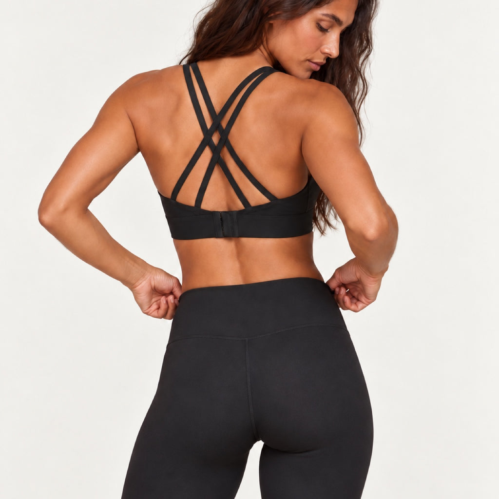Sports Bra and High-Waisted Leggings Set - detail