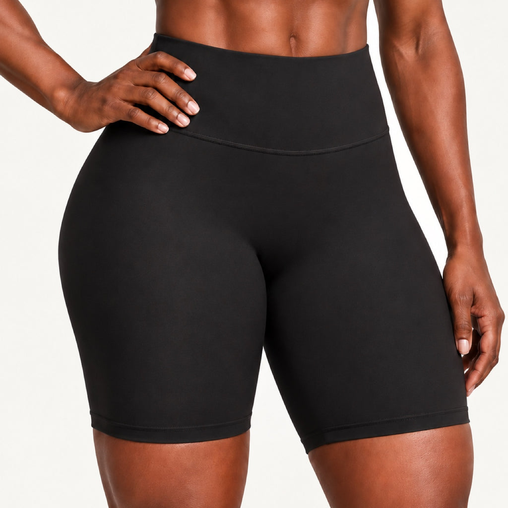 High-Waisted Biker Shorts with Curved Seams - detail