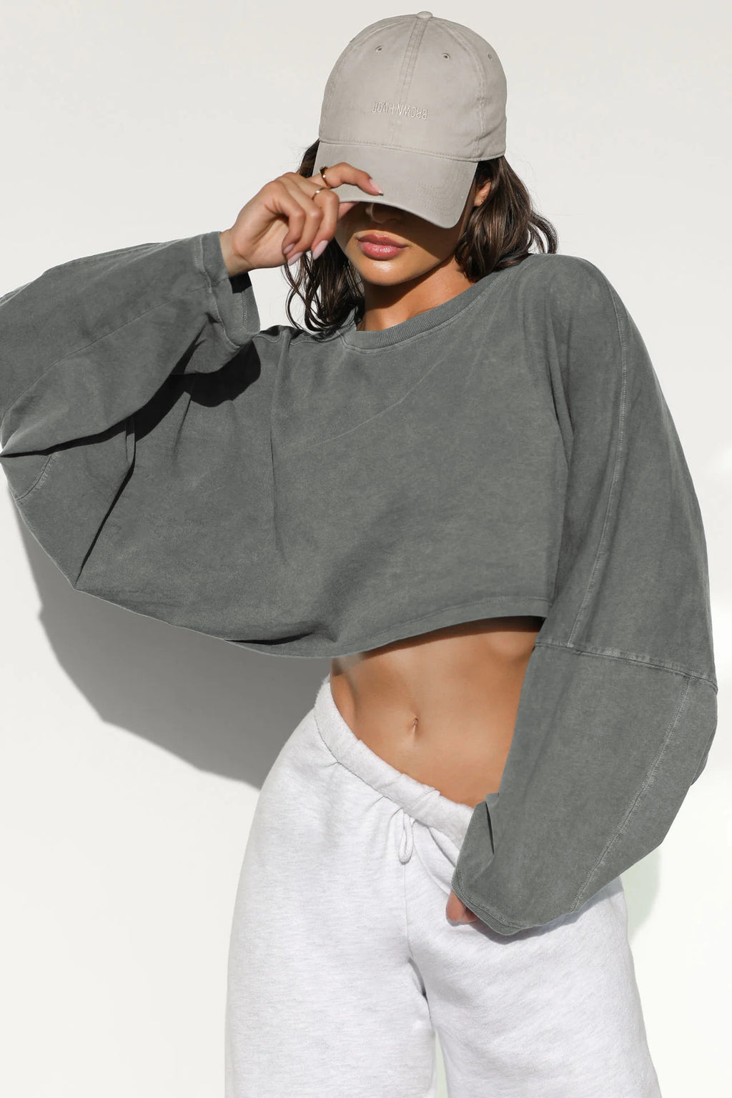 Loose Crewneck Crop Top with Wide Sleeves - Gray