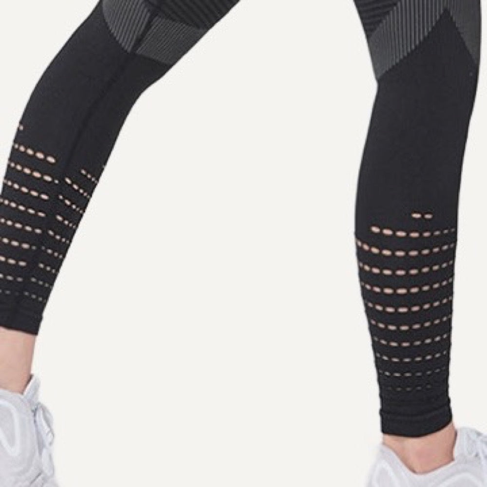 High-Waisted Leggings with Openwork Calf Panels - detail