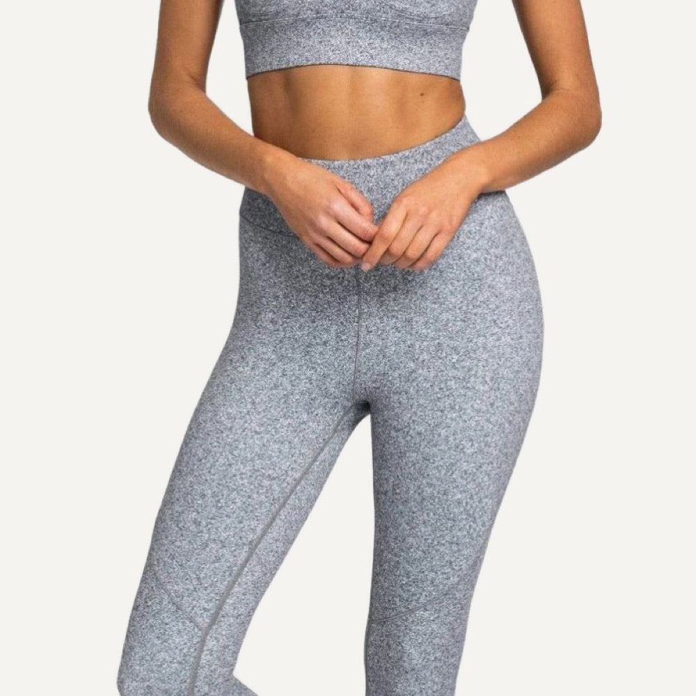 Racerback Bra and Leggings Set with Back Clasp - detail