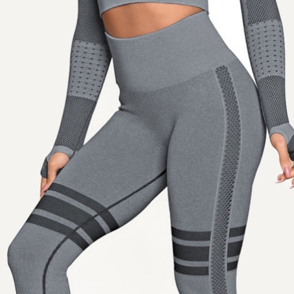 Long Sleeve Paneled Crop Top and Leggings Set - detail