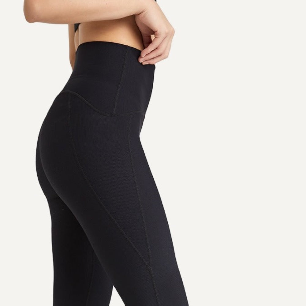 High-Waisted Ribbed Leggings - detail
